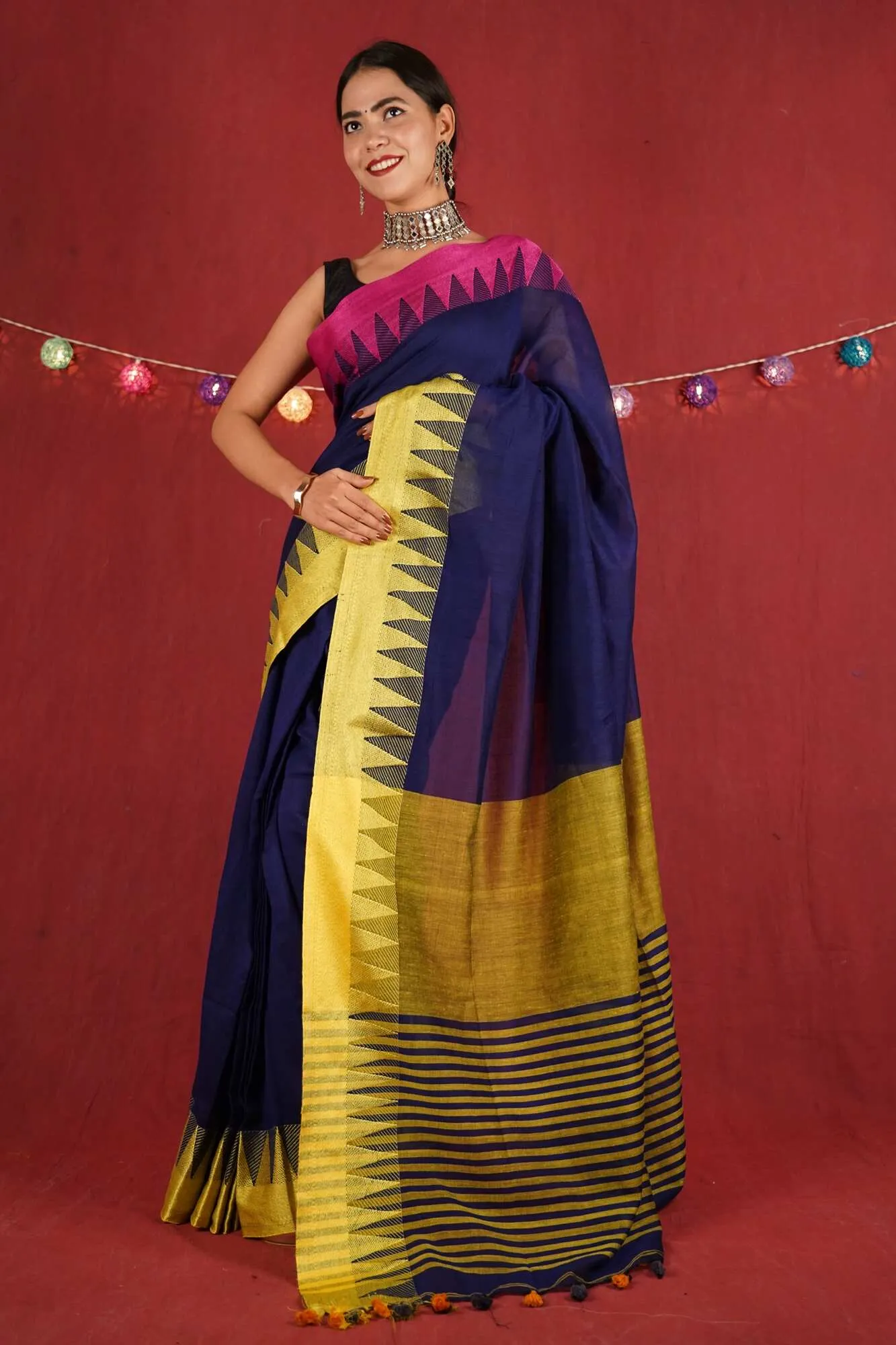 Beautiful handloom linen with temple border and sequins woven wrap in 1 minute saree