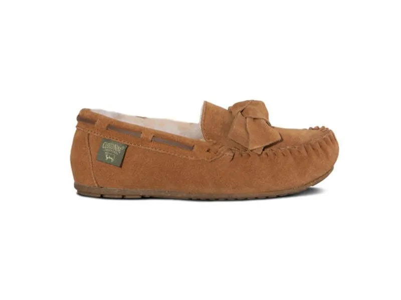 Cloud Nine Sheepskin Scarlet - Women's Moccasin