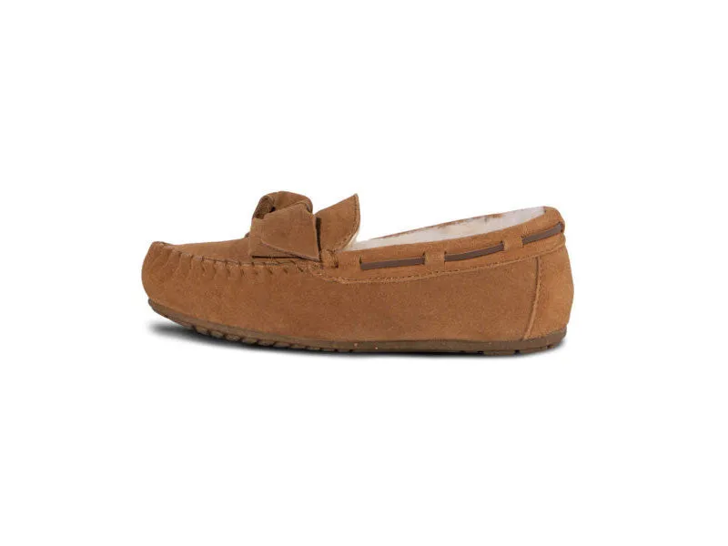 Cloud Nine Sheepskin Scarlet - Women's Moccasin