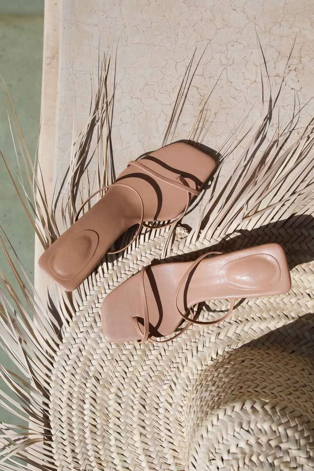 Sira Sandals